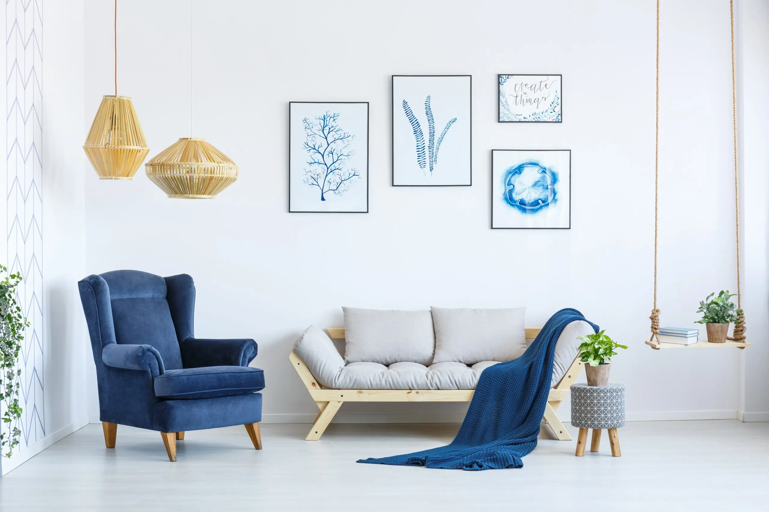 Photo frames with botanical motifs are a good way to drive home the trend (Shutterstock) Photo frames with botanical motifs are a good way to drive home the trend (Shutterstock)