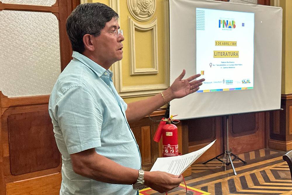 Concultura realiza escutas públicas com artistas de circo, teatro, literatura e cultura étnica