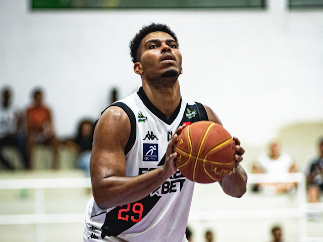 NBB: Vasco e Pinheiros se enfrentam com transmissão da  TV Cultura neste sábado (13/4)