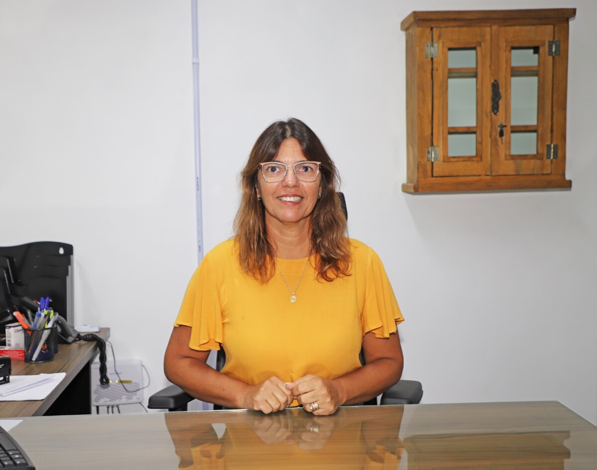 Denise Gonçalves é a nova Secretária Municipal de Educação, Ciência e Tecnologia – Prefeitura Municipal de Armação dos Búzios