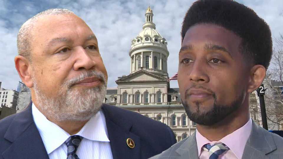 Mayor, comptroller at odds over fight for financial control