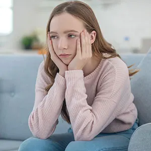 Teen Refuses To Babysit 16 Kids, Gets Woken Up With Ice-Cold Water On Her Face The Next Morning Teen Refuses To Babysit 16 Kids, Gets Woken Up With Ice-Cold Water On Her Face The Next Morning