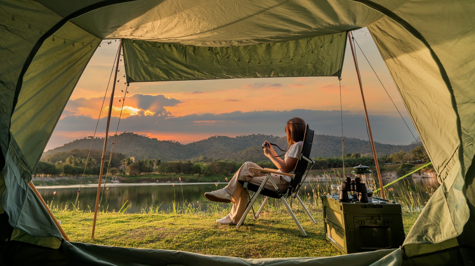 Must-Have Camping Gadgets To Keep You Cool During Increasingly Hot Temperatures