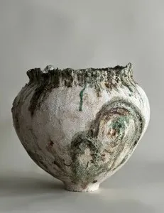 Artwork by South Korean ceramicist Jane Yang D’Haene.