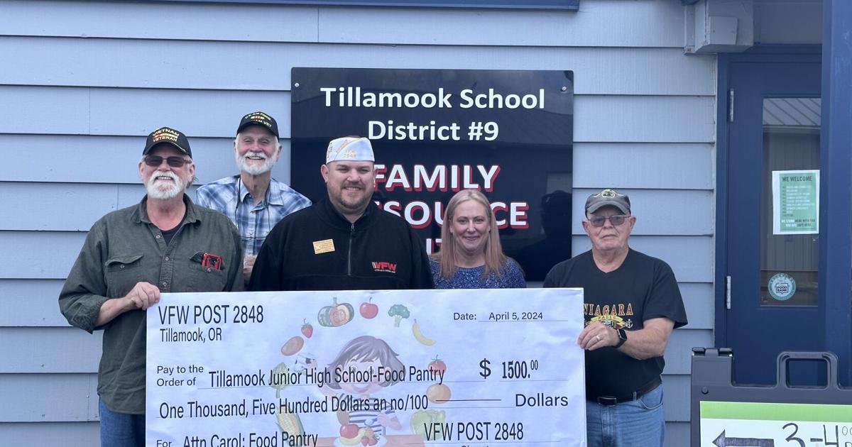 VFW donates $3,000 to school food banks