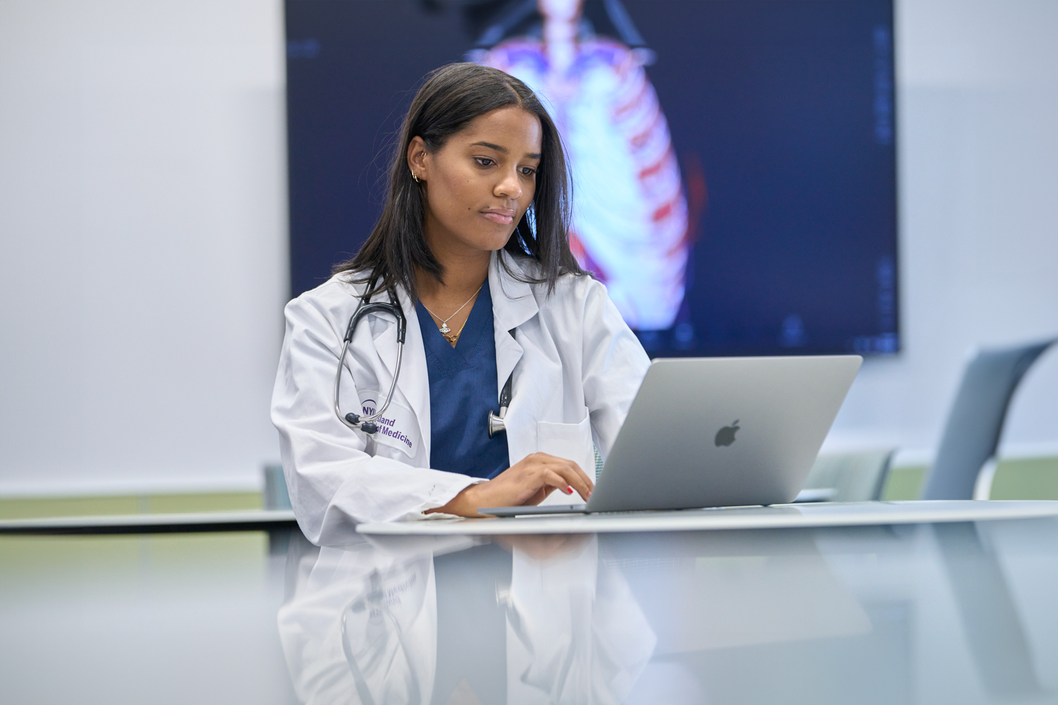 Artificial Intelligence Feedback on Physician Notes Improves Patient Care