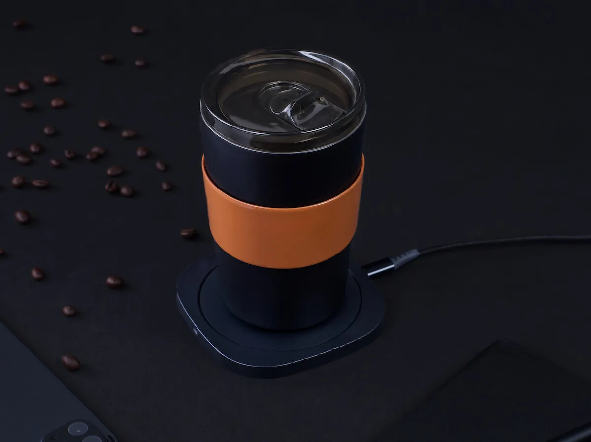 CELSIUS wireless self-heating mug keeps your beverages at the ideal sipping temperature