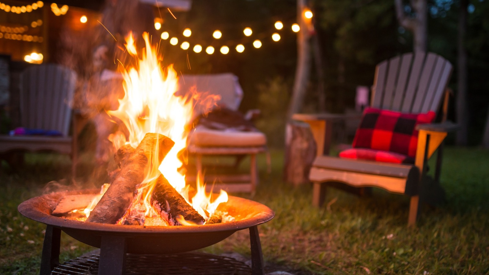 5 Simple Gadgets To Make Camping More Cozy