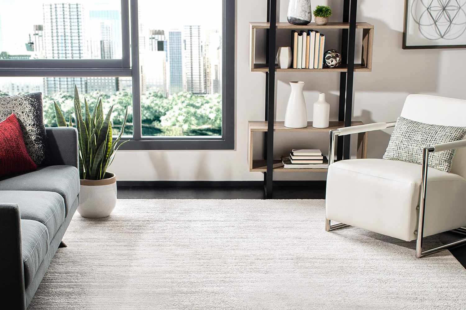 Nope, Not a Typo—This Area Rug With 11,000 Five-Star Ratings Is 69% Off at Amazon