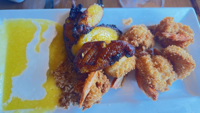 Review: Waterfront seafood restaurant is like taking a trip to the Polynesian Islands