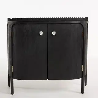 Aria Cabinet