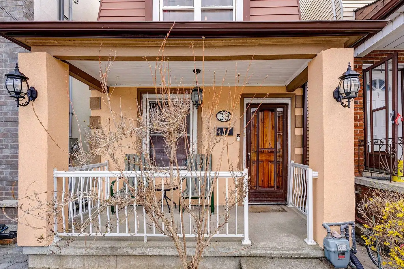 39 Hatherley Road Toronto