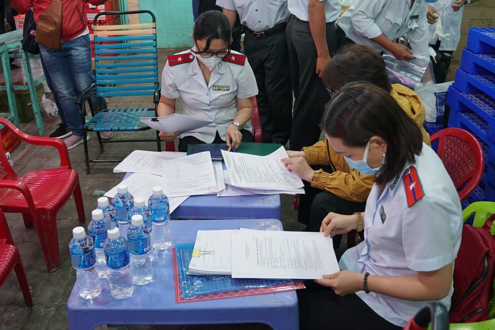 TPHCM: Phạt 2,9 tỷ đồng một công ty sử dụng hàng nghìn kg bột đạm hết hạn