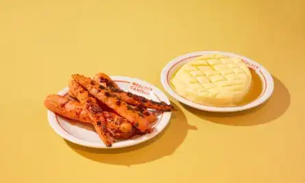 ‘Glazed with honey and grain mustard’: carrots and mash.