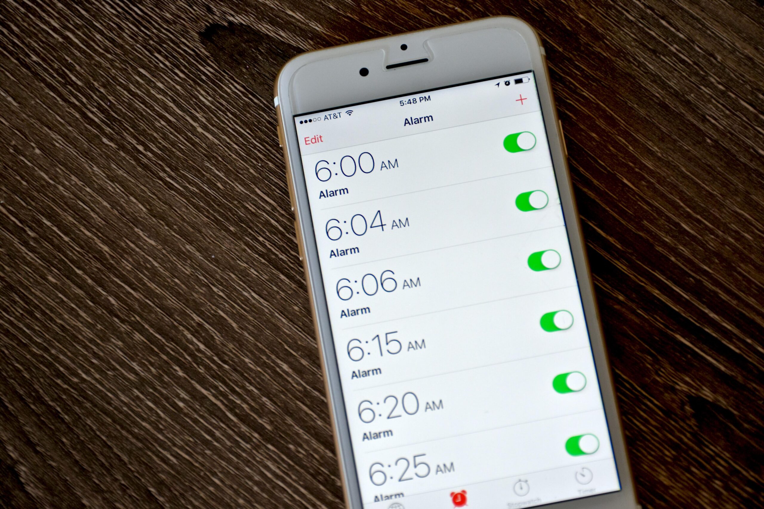 Samsung brutally mocks Apple over iPhone alarm glitch as a second issue emerges