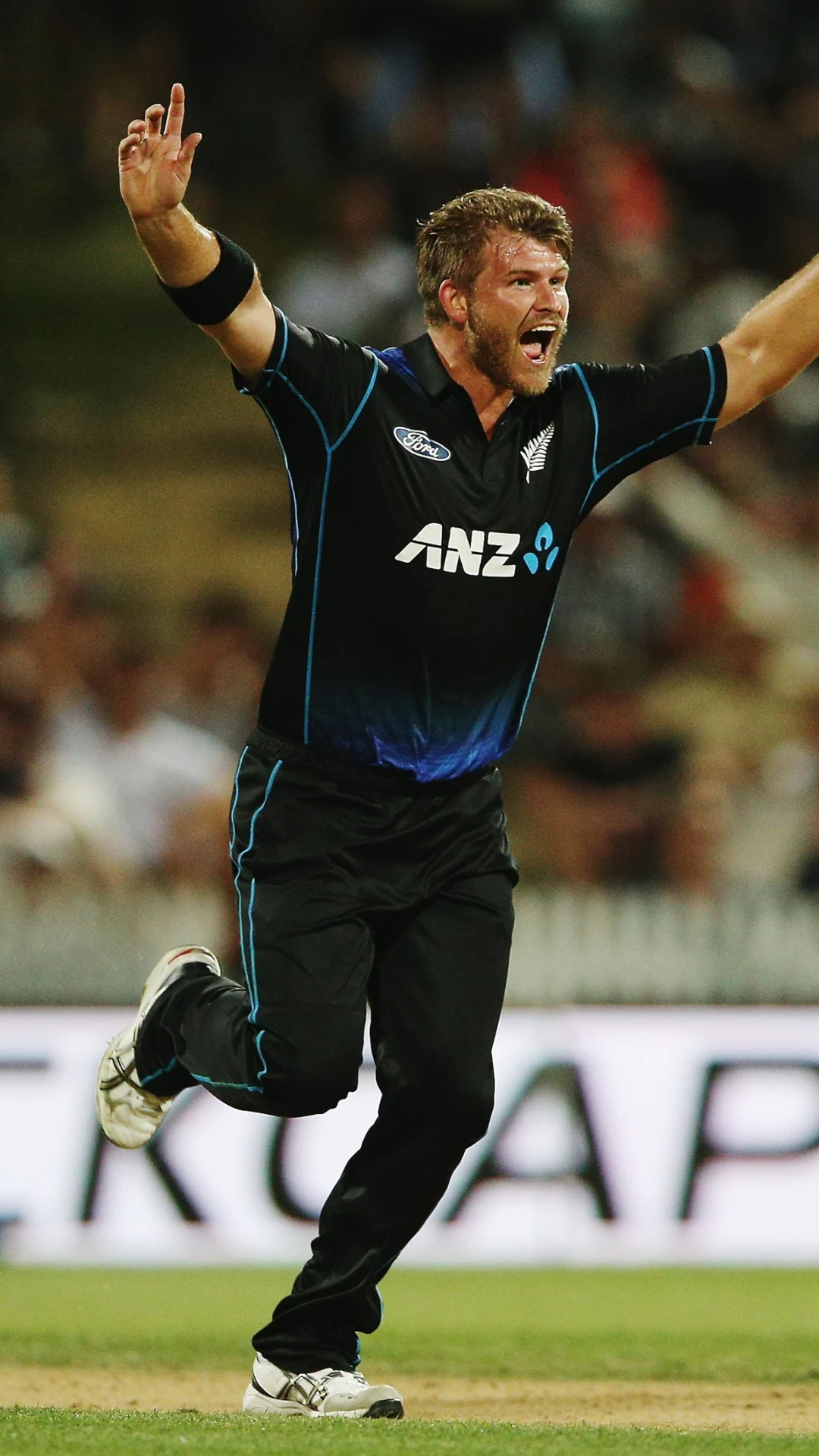 Corey Anderson ने टी20 वर्ल्ड कप 2014 और 2016 में न्यूजीलैंड की तरफ से हिस्सा लिया था। लेकिन अब उन्हें टी20 वर्ल्ड कप 2024 के लिए USA की टीम में चुना गया है।