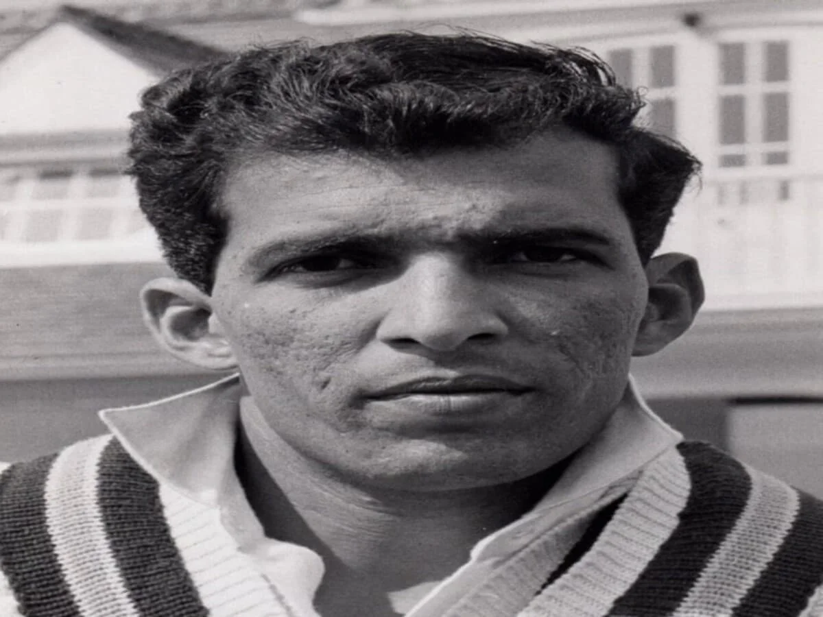 Maqsood Ahmed, Rusi Surti, Martyn Moxon, Dipak Patel, Shane warne, Asim Kamal,Mitchell Starc, Test cricket, नॉर्मन यार्डले, जॉन बेक, मकसूद अहमद, रूसी सुरती, मार्टिन मोक्‍सोन, दीपक पटेल, शेन वॉर्न, असीम कमाल, मिचेल स्‍टार्क, टेस्‍ट क्रिकेट