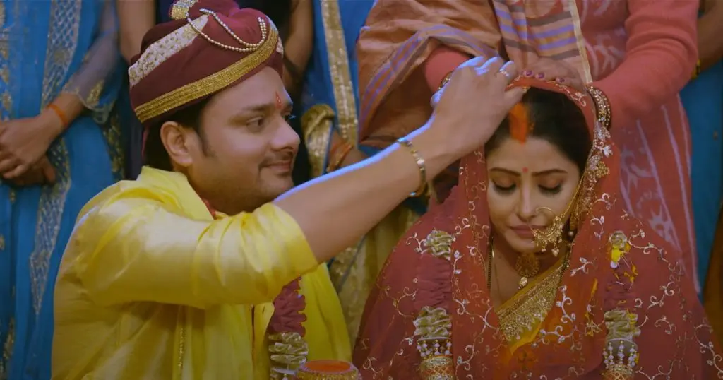 Bhojpuri Cinema : रिंकू घोष स्टारर फैमिली ड्रामा मूवी ‘भाभीजी घर पे है’ का ट्रेलर हुआ जारी 3 Whatsapp Image 2024 05 07 At 13.22.52