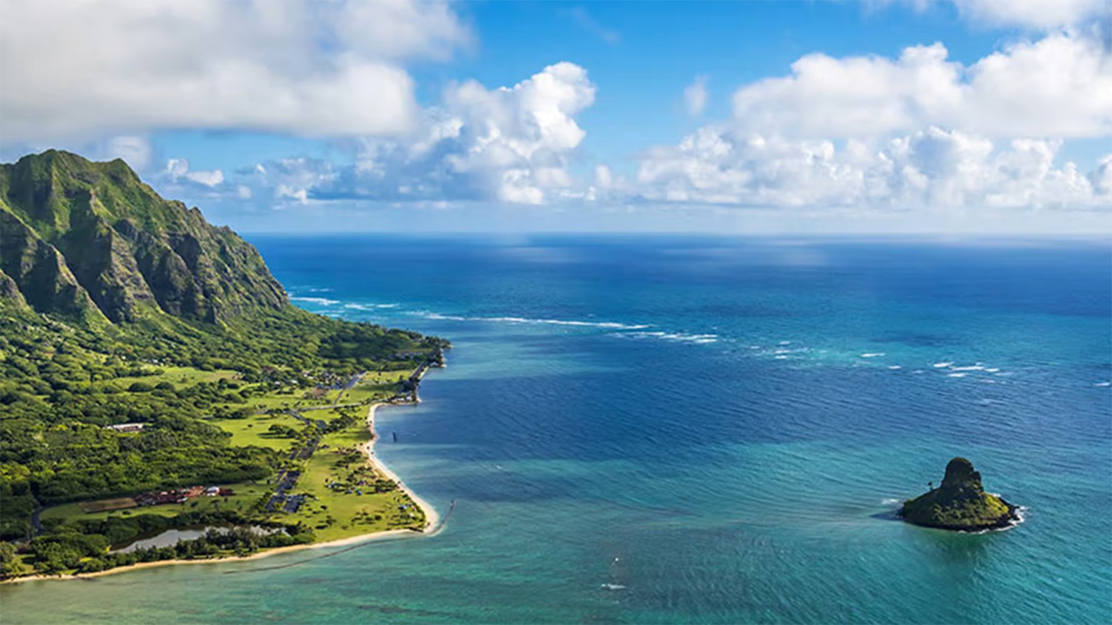 Pleasant Holidays Offers Free Nights in Hawaii