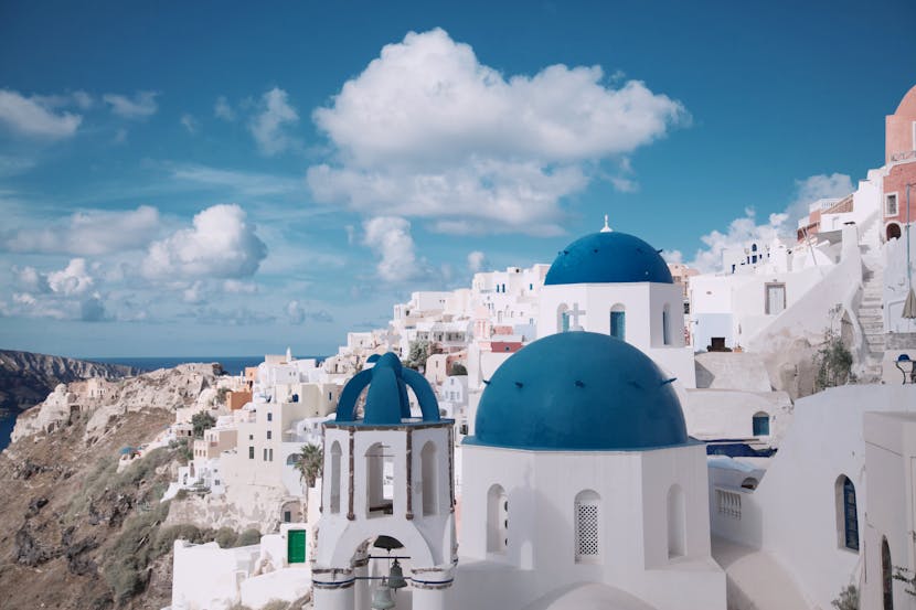 Robust travel spending and soaring passenger traffic highlight global tourism trends for 2024 – Travel And Tour World