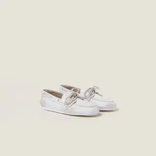 boat shoes