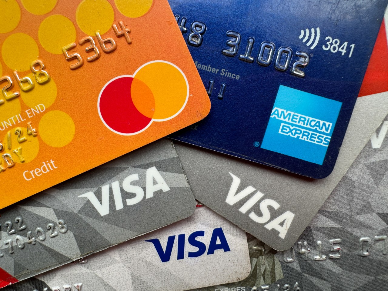 Some travelers expect to carry summer travel debt, report finds