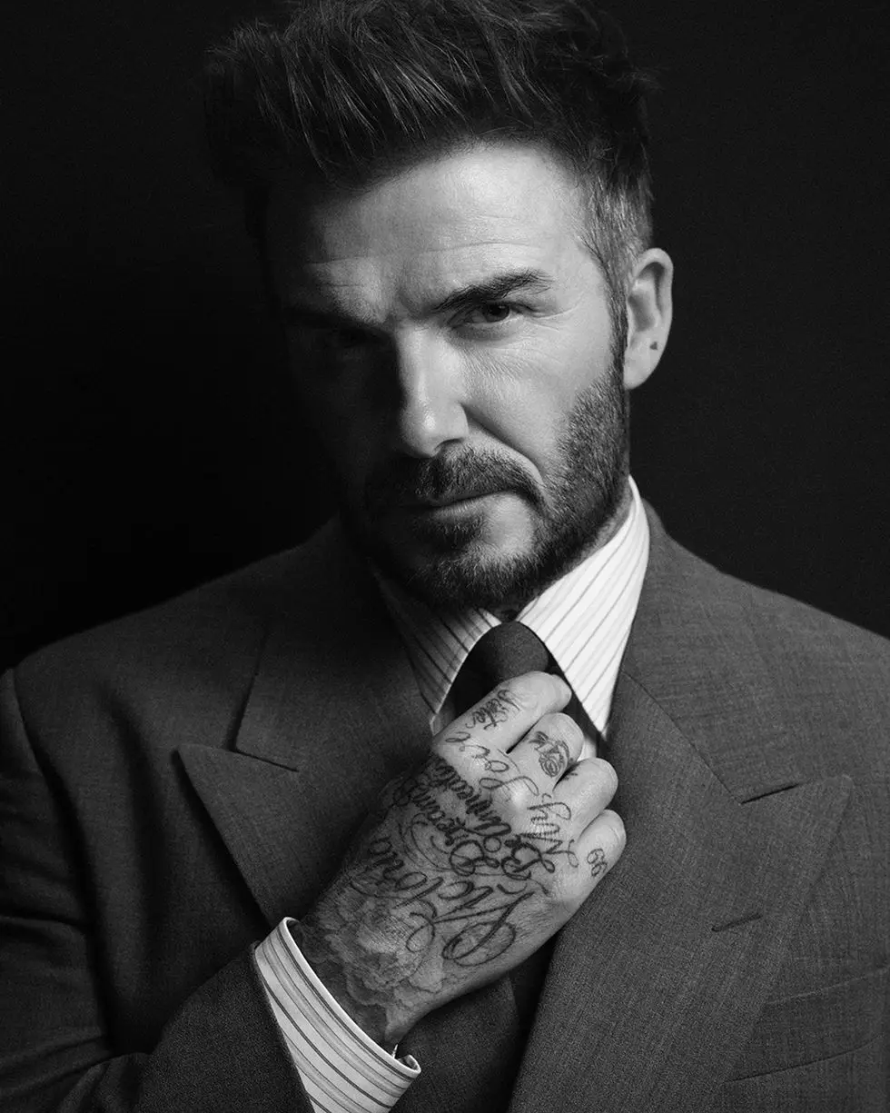 a man in a suit and tie