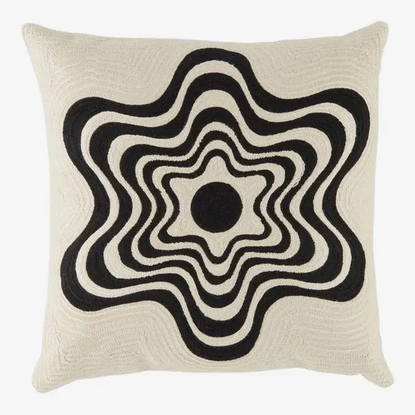 Dusen Dusen Black & Off-white Flower Pillow