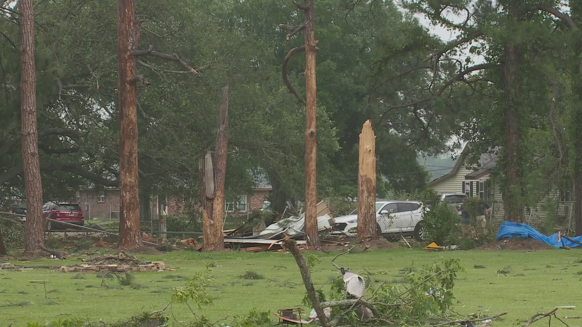 Severe storm damage impacts travels plans and more at New Orleans airport
