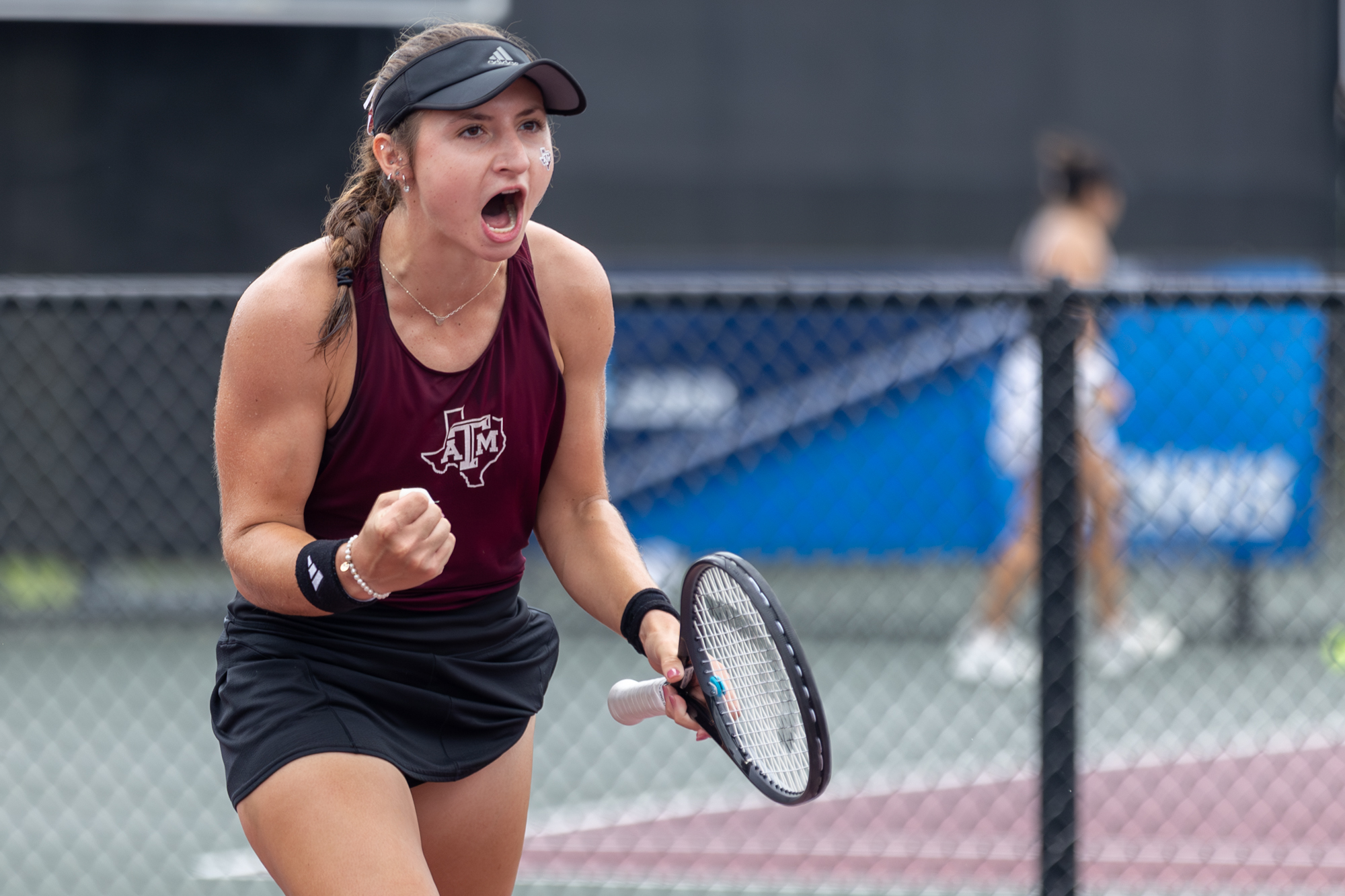 No. 13 A&M upsets No. 5 Virginia in dominant fashion 4-1