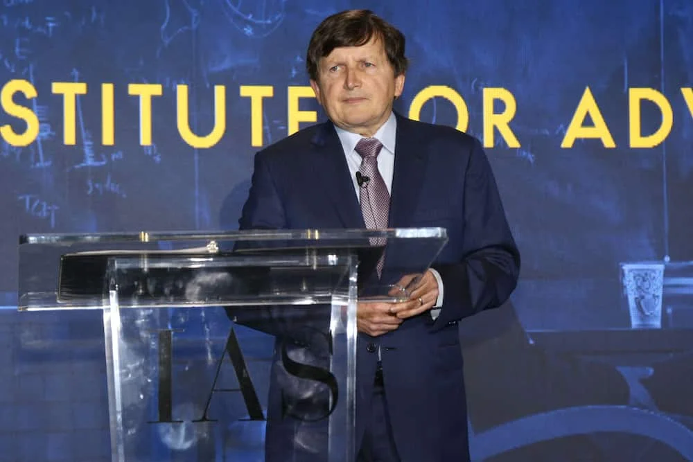 Charles Simonyi attends IAS Einstein Gala honoring Jim Simons at Pier 60 at Chelsea Piers on March 14, 2019 in New York City. Charles Simonyi attends IAS Einstein Gala honoring Jim Simons at Pier 60 at Chelsea Piers on March 14, 2019 in New York City.