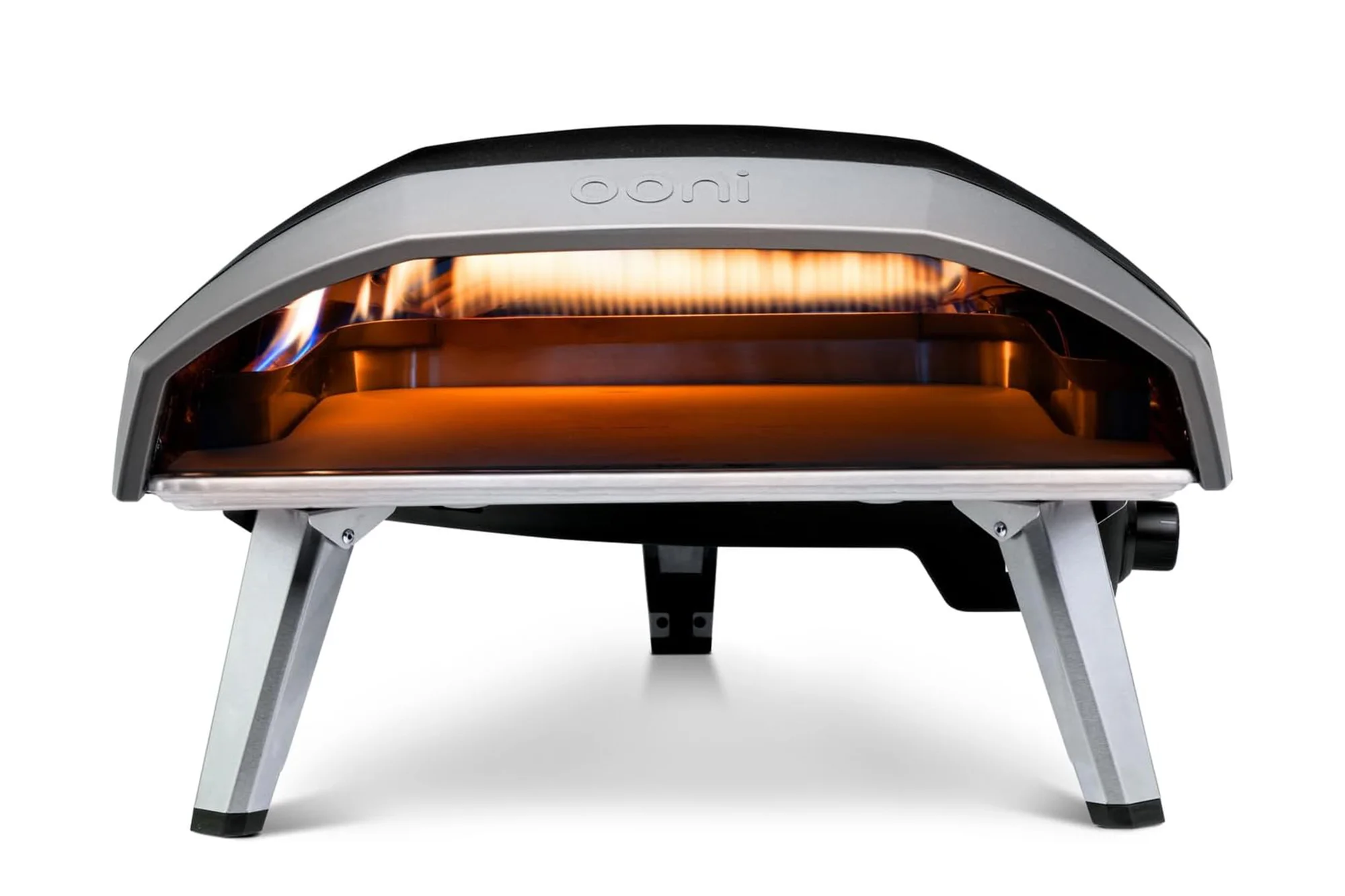 A gas pizza oven