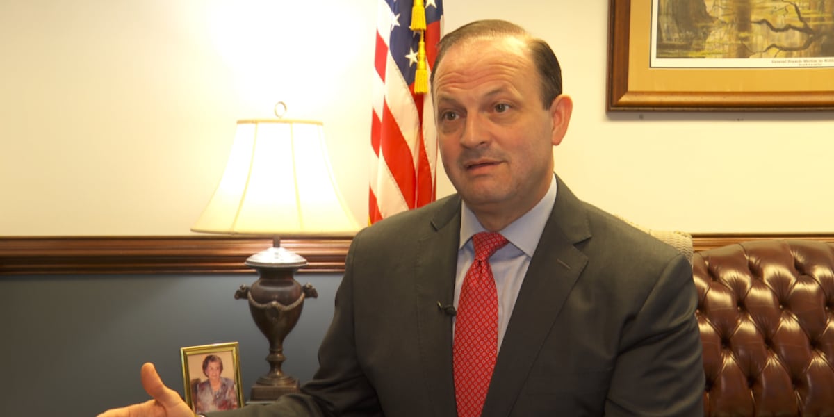 Attorney General Alan Wilson travels to NYC in support of Trump during hush money trial