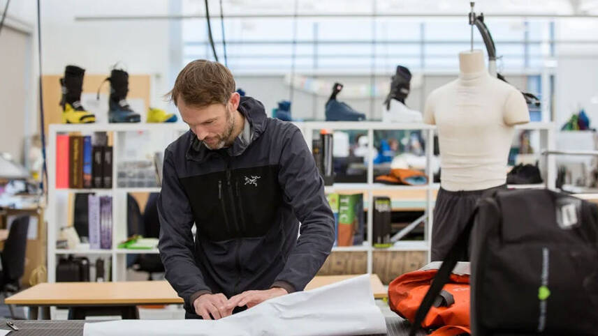 Fashion giants pledge to collaborate on circular business model trials