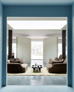 Quiet Luxury Brand Totême Arrives in L.A. With Swedish Serene Meets Art Moderne Flagship