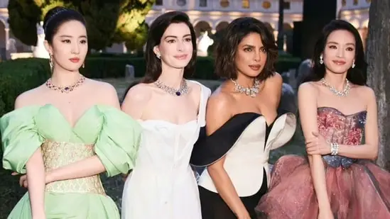 Priyanka Chopra posed for pictures with Anne Hathaway, Liu Yifei, and Shu Qi at the event.