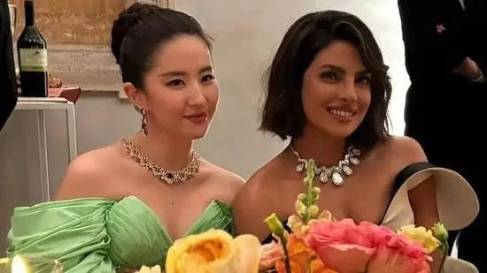In the photos and videos, Priyanka Chopra can be seen making a fashion statement in an off-shoulder cream and black dress. To elevate her ensemble, she wore a Serpenti Aeterna necklace. Besides her outfit and jewellery, her new hairdo created an impression among her fans as well.