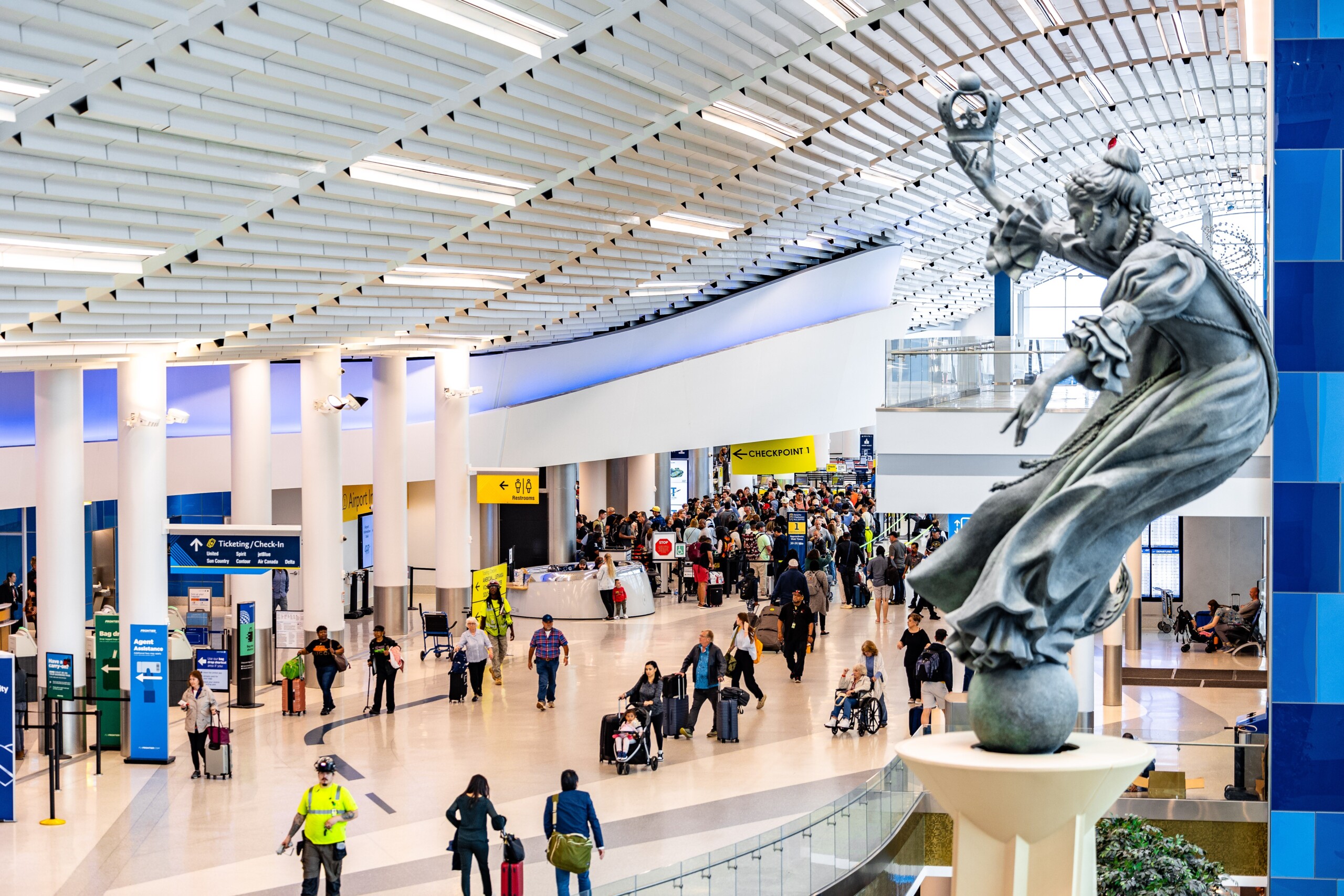 Summer Travel Season To Be Busiest Ever At CLT