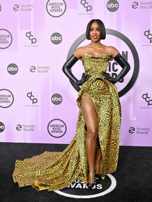 Image for article titled 15 of Kelly Rowland's Best Fashion Moments