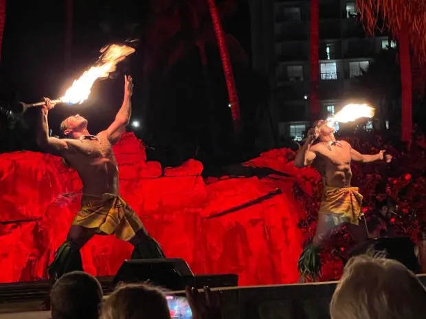 Fire knife performers at the Wailele luau, Westin Maui Resort & Spa Ka'anapali. (Photo by Ben Davidson)