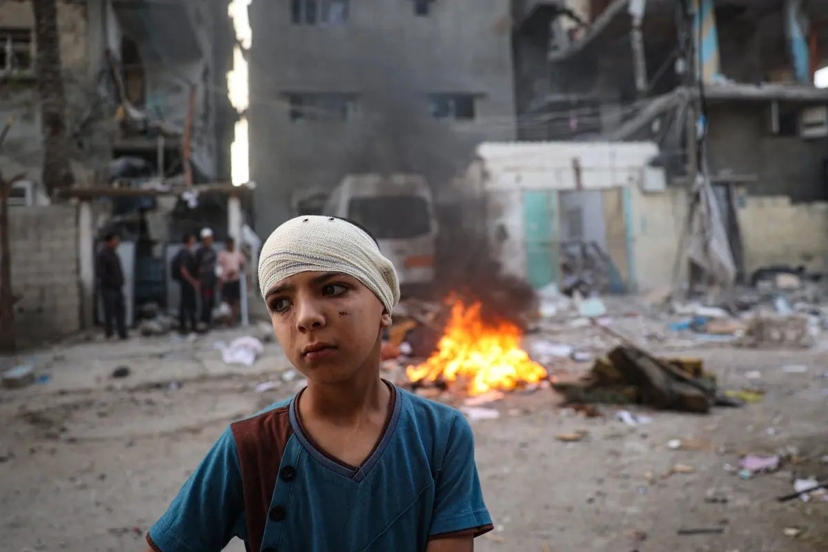 Palestinian boy in Rafah