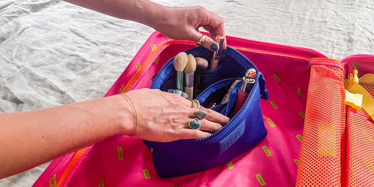 The Best Travel Makeup Bags for Crafting Lewks on Vacation