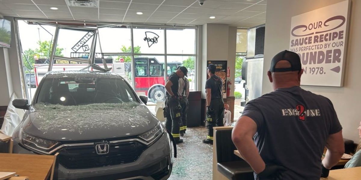 Car crashes into Marco’s Pizza in Athens