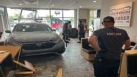 Car crashes into Marco’s Pizza in Athens