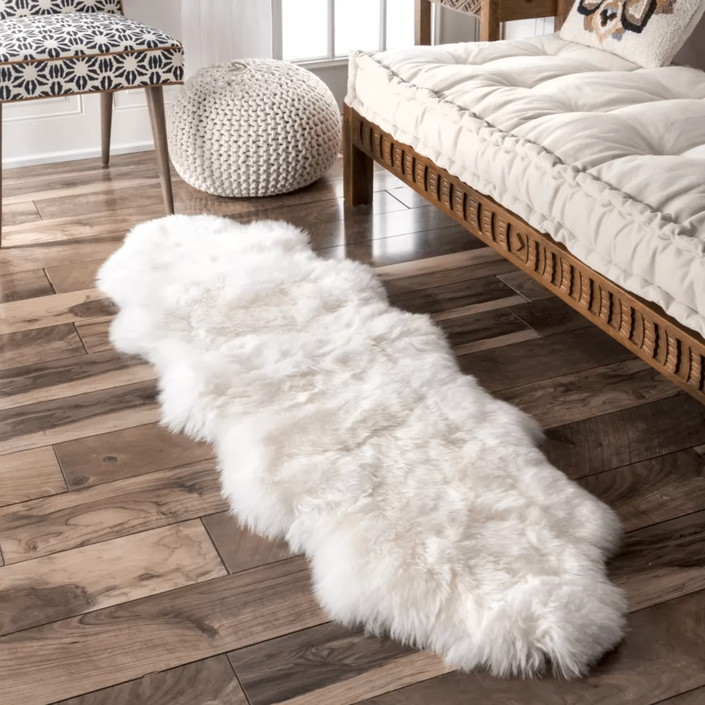 Nuloom Natural Sheepskin Area Rug