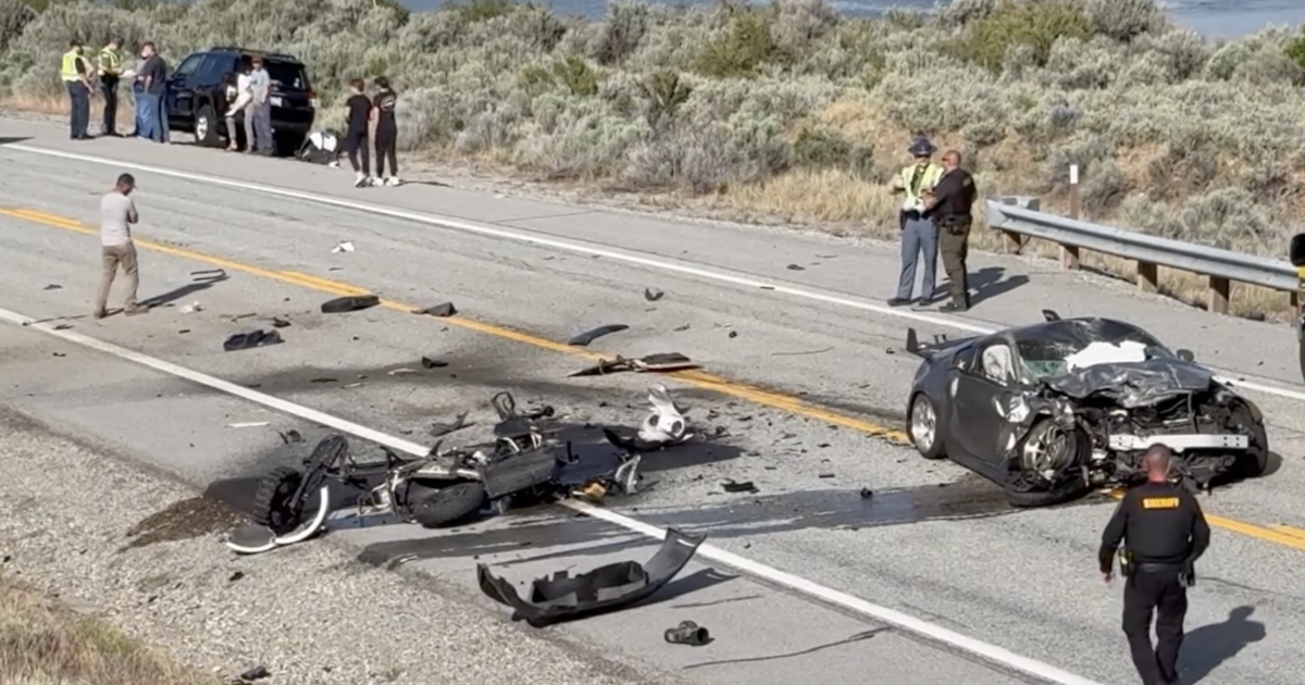 One killed and another airlifted after motorcycle collides head-on with car near Chelan