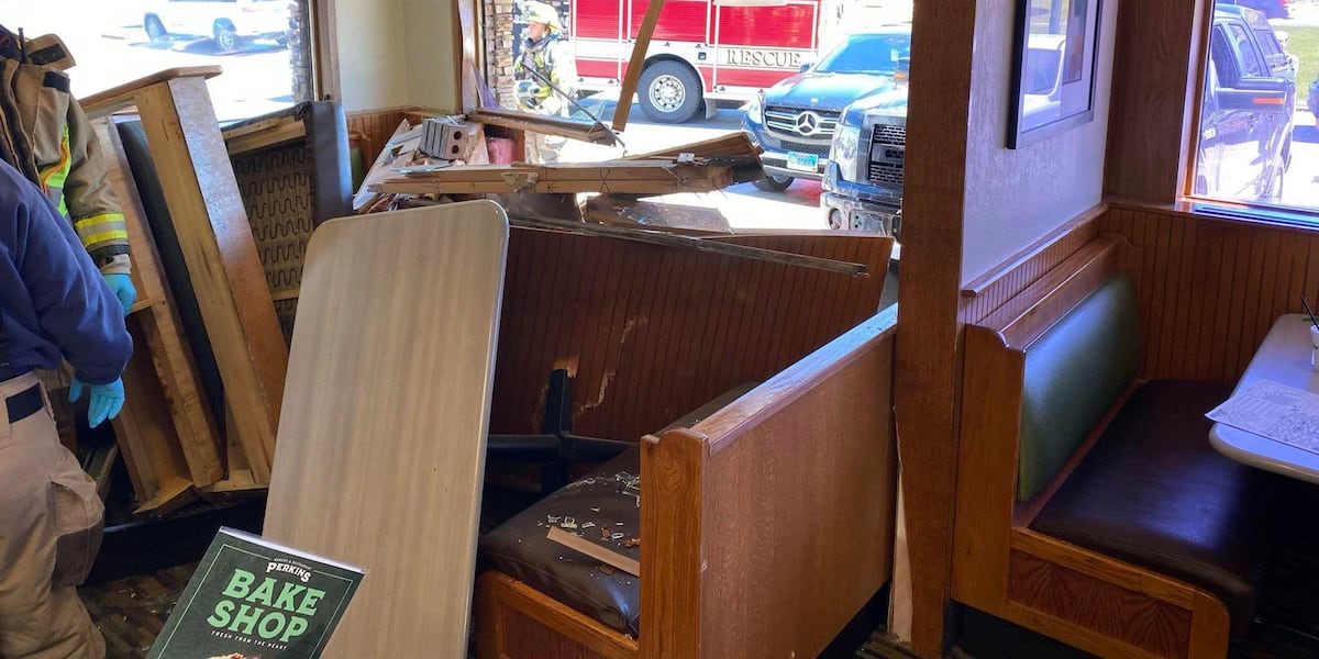 2 injured after car crashes through Perkins