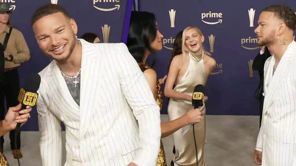 Watch Kelsea Ballerini Crash Kane Brown's ACM Awards Interview (Exclusive)