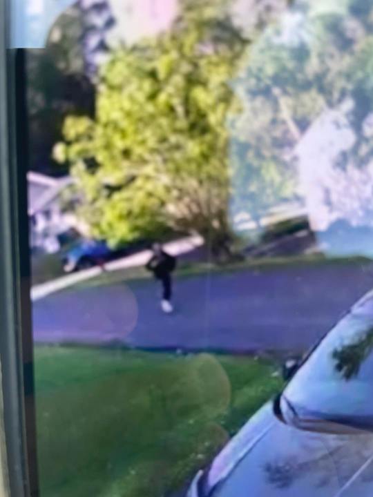 EGPD seeking to identify car theft suspects