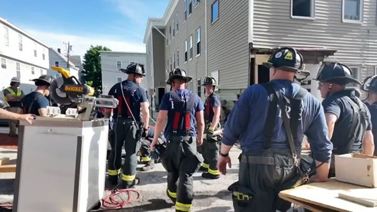 Crews respond to gas leak after car crashes into building in Manchester, NH – Boston News, Weather, Sports